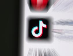 抖音教程視頻教程合成2019：拍抖音視頻應該配什么樣的音樂呢-第3張圖片-小七抖音培訓